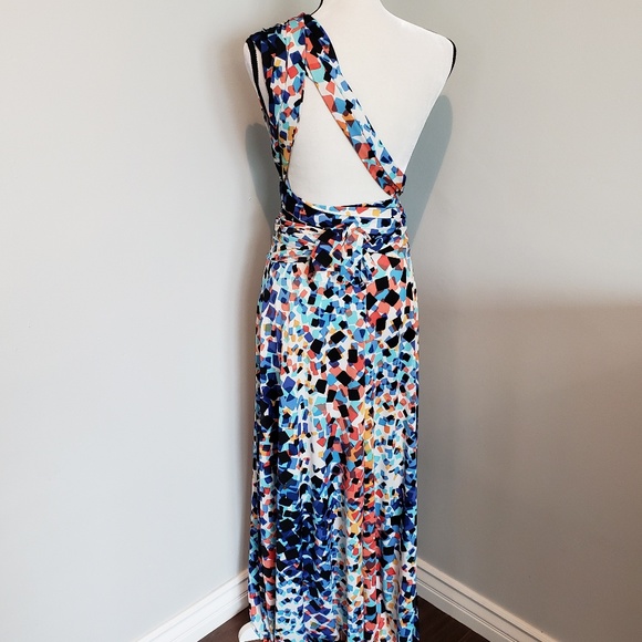 Von Vonni | Multiway | Long Maxi | Party Dress - Picture 3 of 7